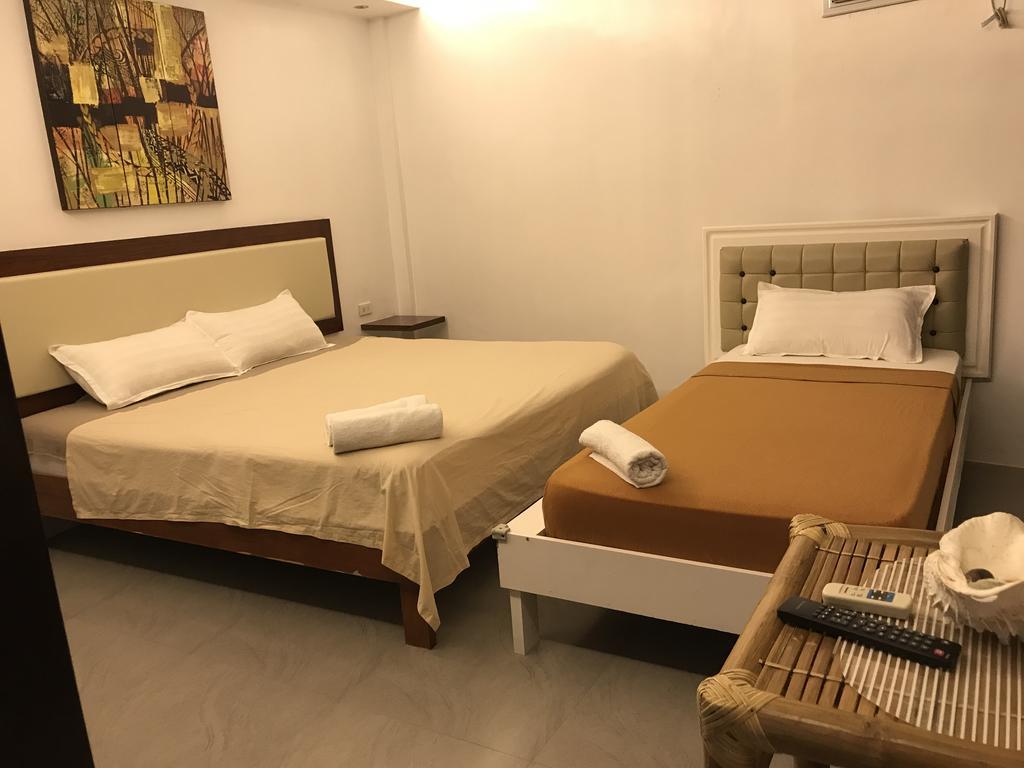 Koko'S Place Diniwid Balabag  Kültér fotó