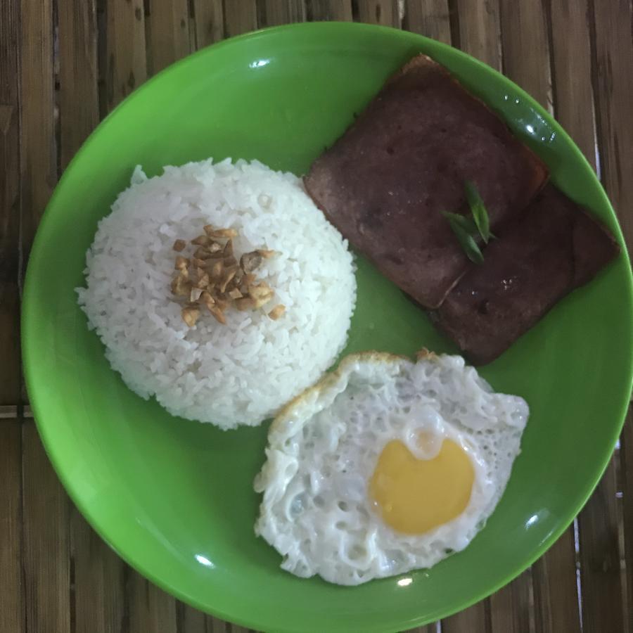 Koko'S Place Diniwid Balabag  Kültér fotó